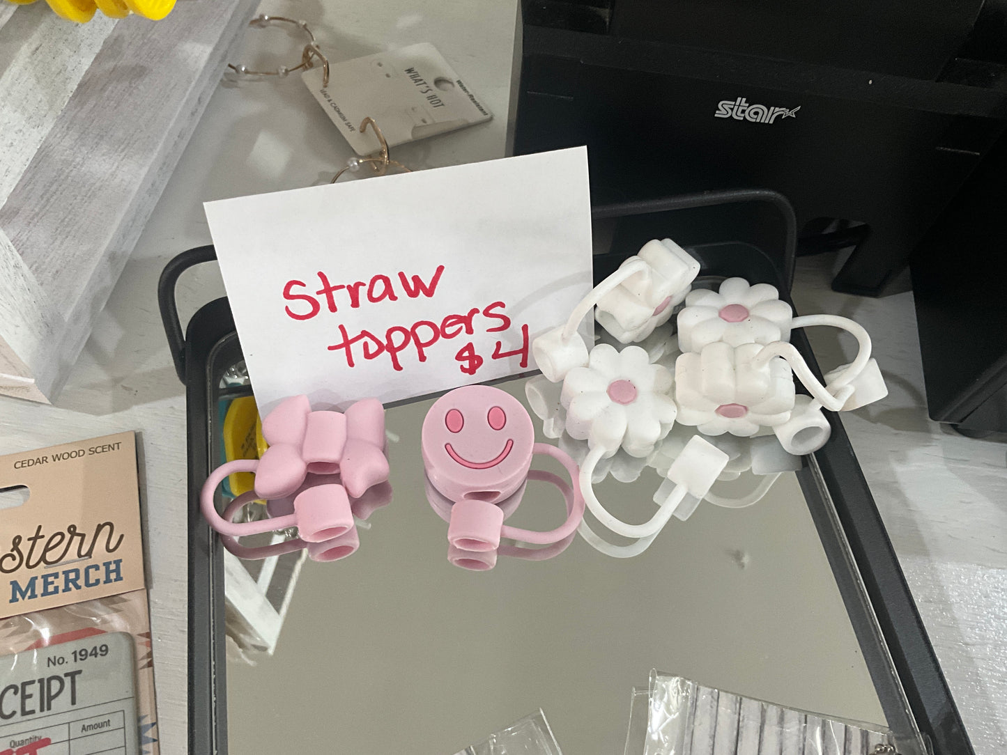 Straw toppers