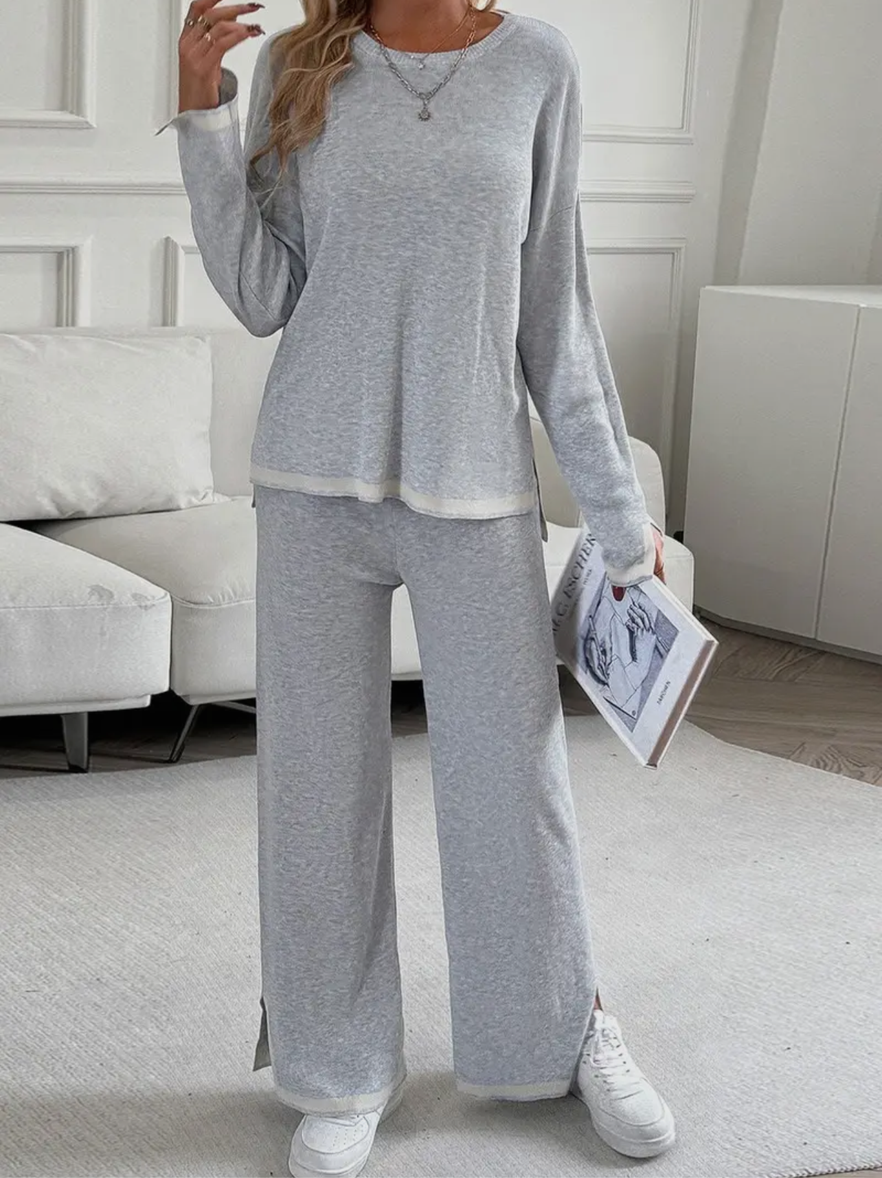 Gray/white trim set