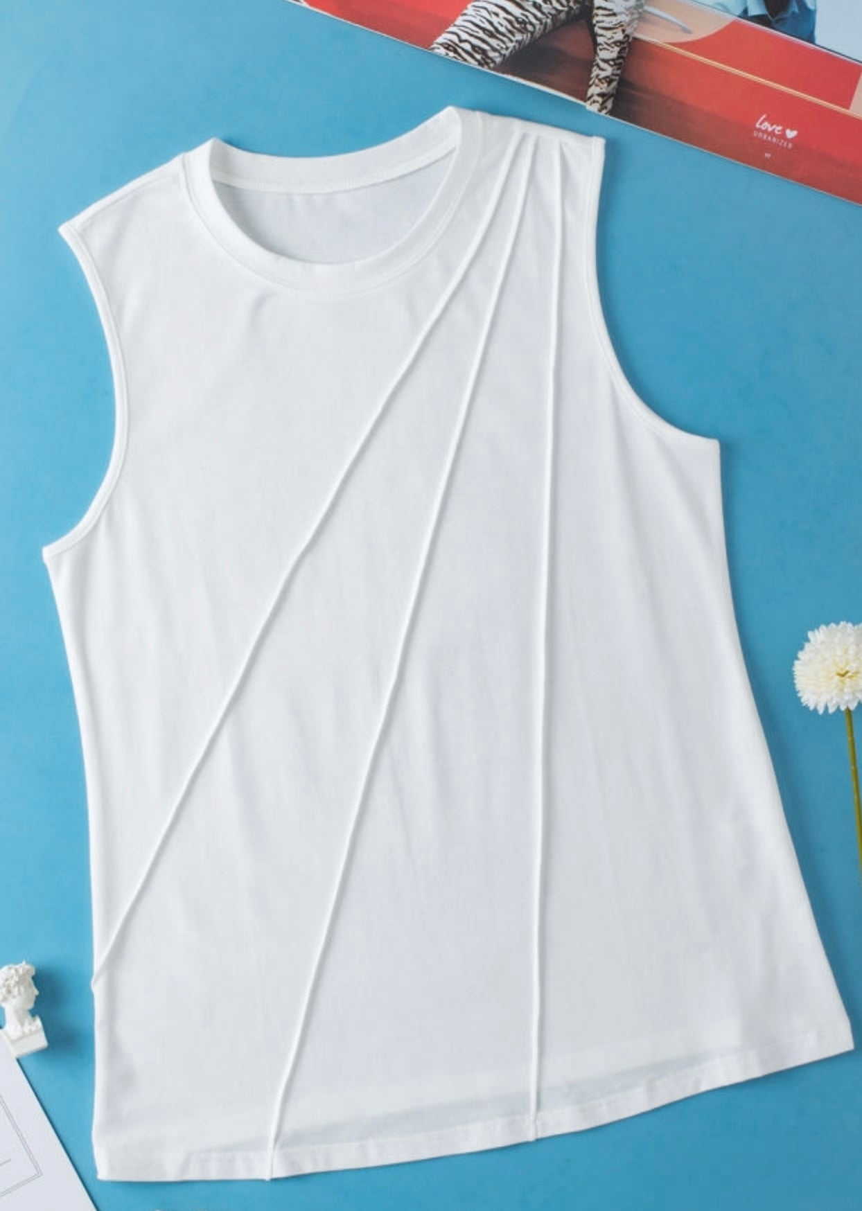 Sleeveless tank
