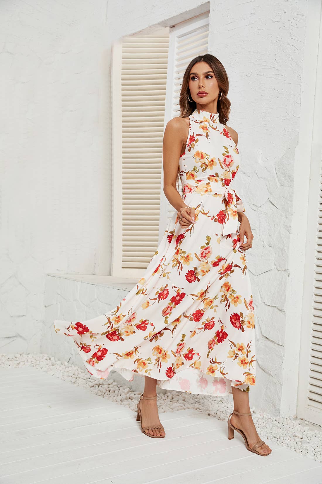 Belt-up dress with high neck and waist