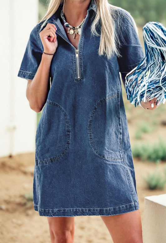 Denim pocket dress