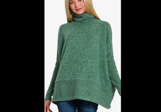 Turtle neck long sleeve sweater