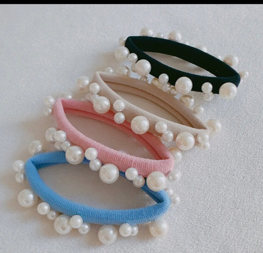 Pearl hair ties