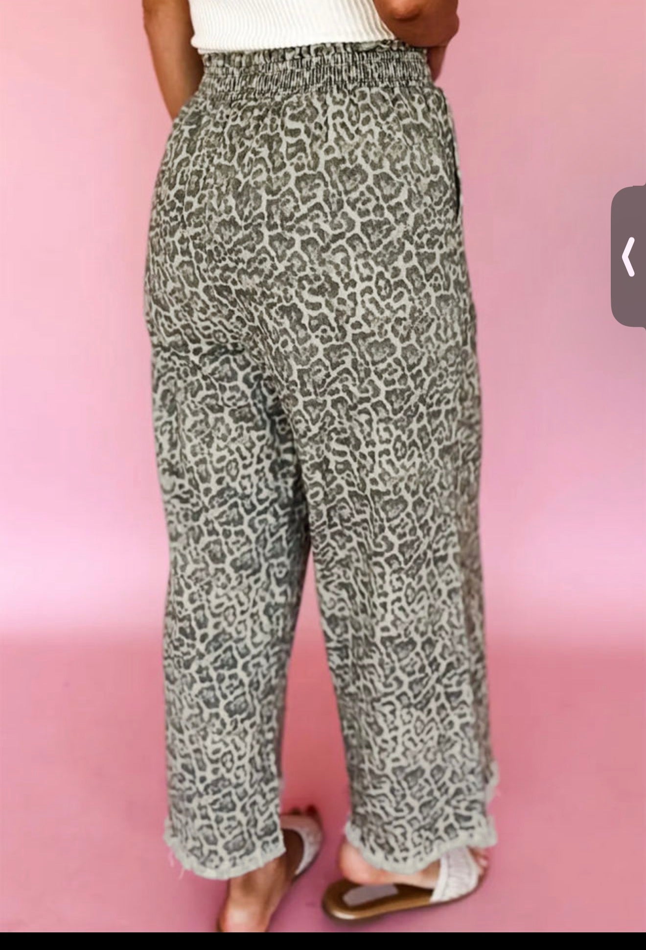 Leopard crop draw pant