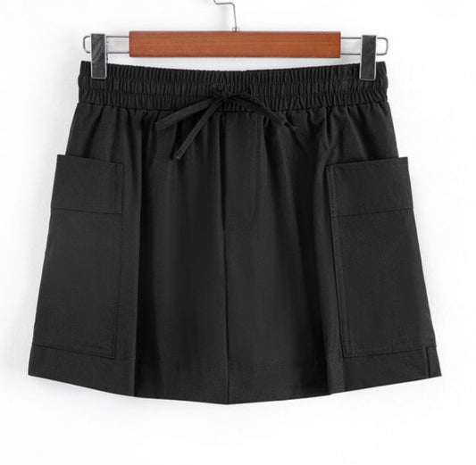 Black active skort
