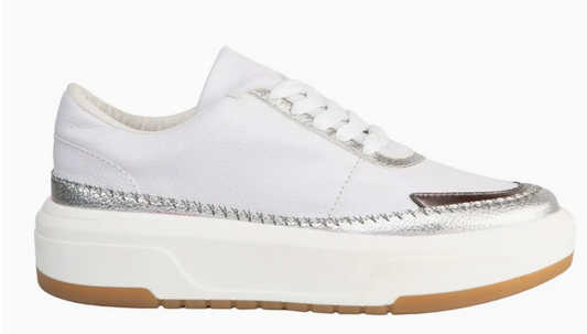 Iris Tennis shoes