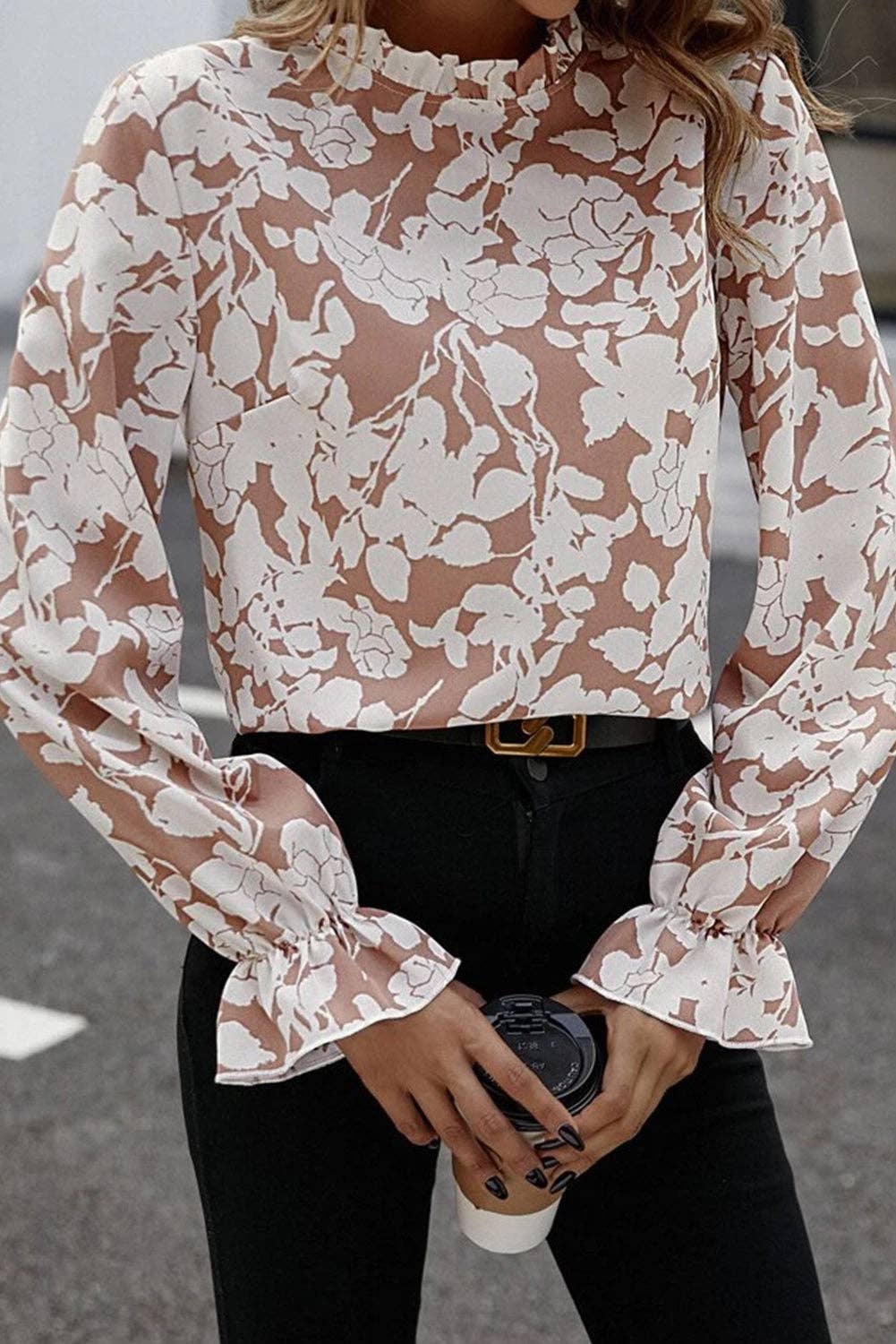 Floral Neck Flounce Blouse: